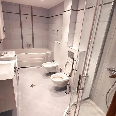 A&a In Blue Horizon Przno With Pool Апартаменты *